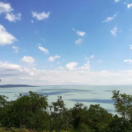 Διαμέρισμα Csizmazia